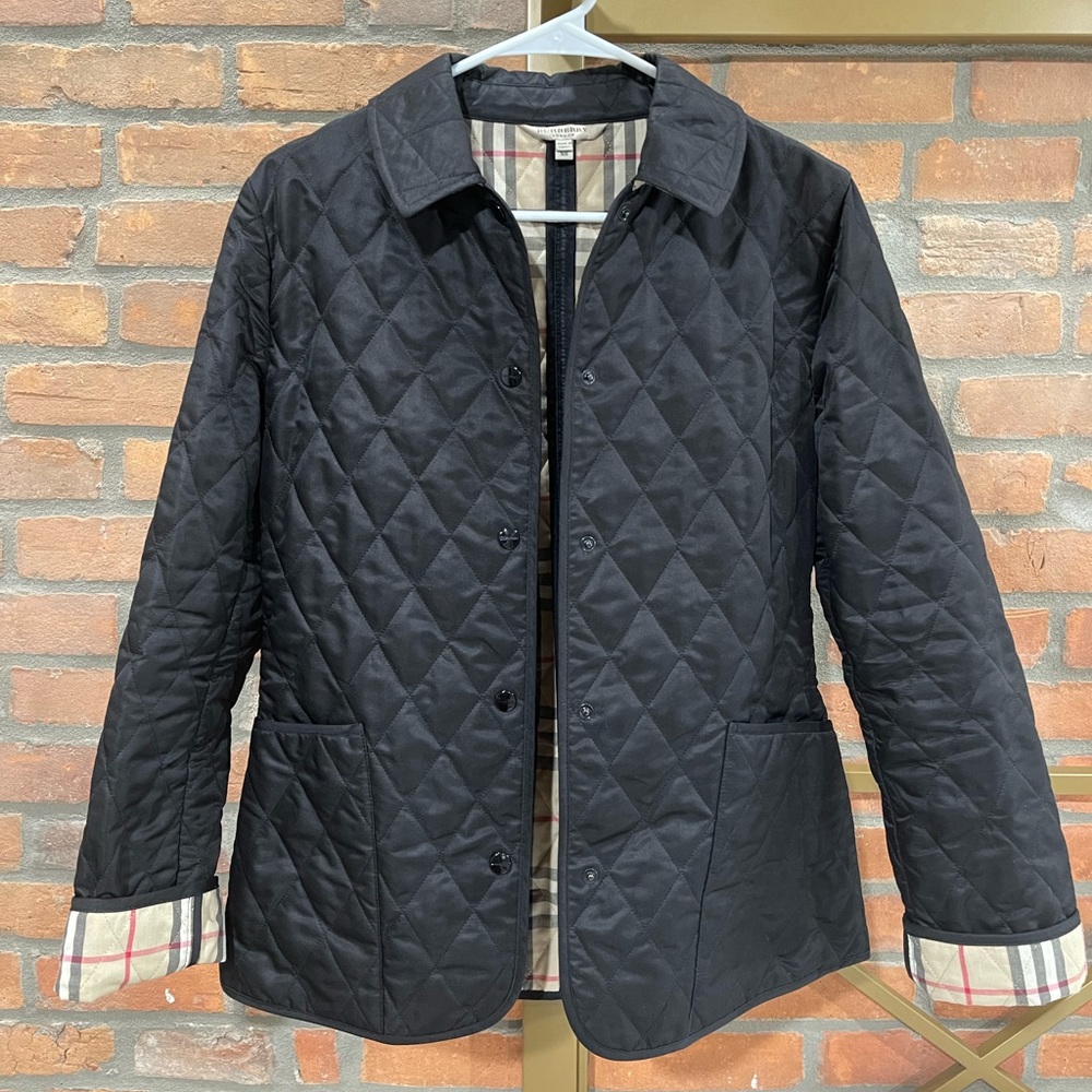 Burberry Fernleigh Quilted Logo Jacket